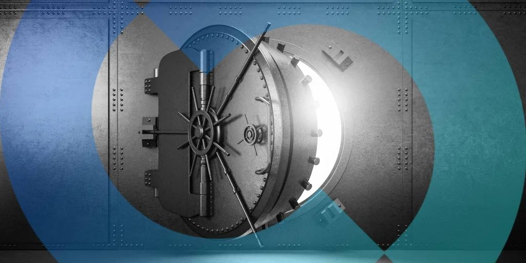 Irish authorities report criminal gangs storing crypto keys in rented vaults