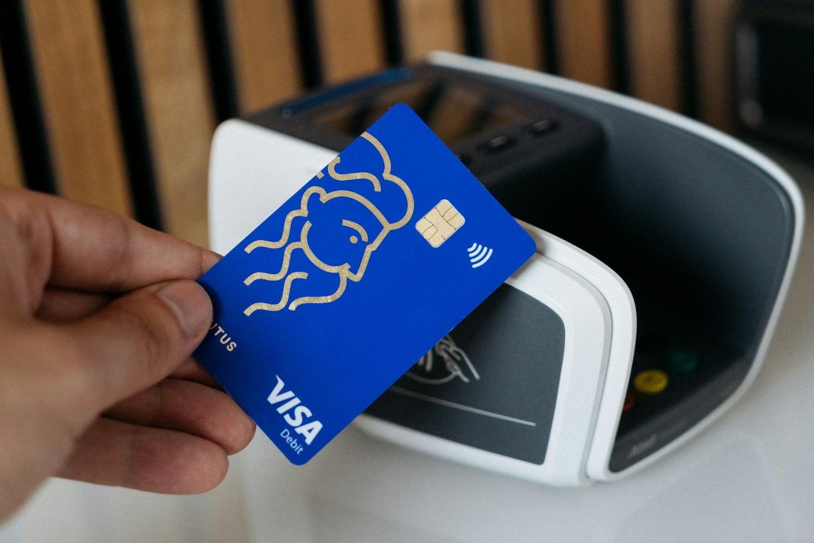 Neobank suffers $1.1M crypto card exploit; AVICI token plunges 49%