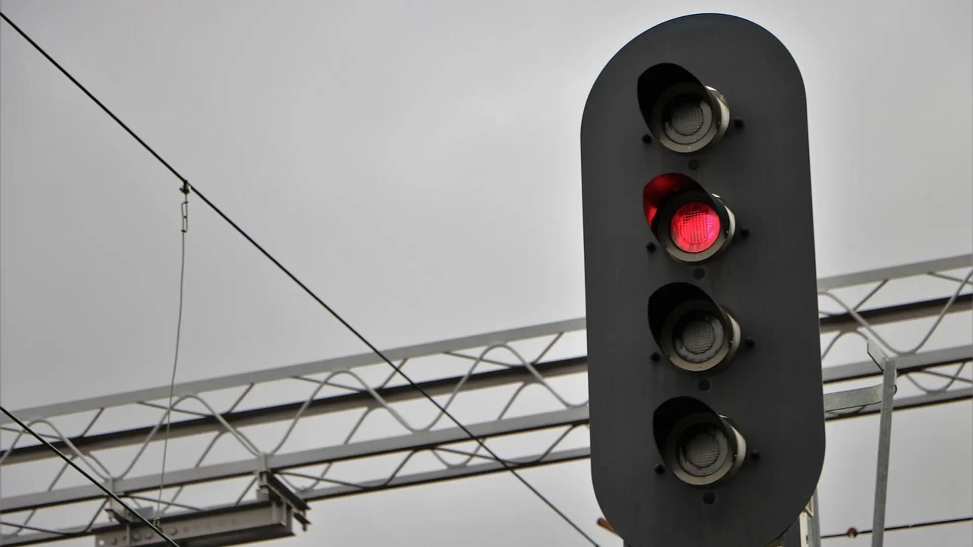 Bond market signals tighter rates, complicating near-term bitcoin rally prospects