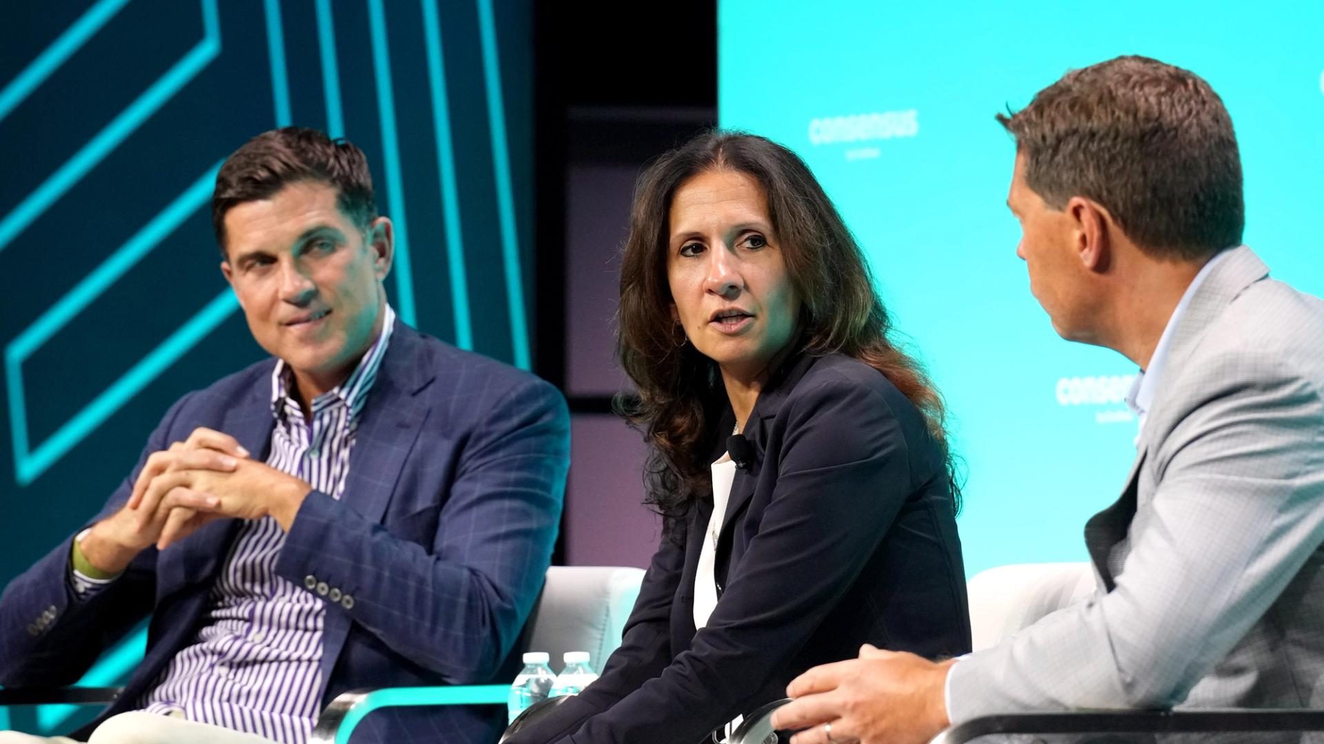 Bullish posts $280M Q2 loss amid slower trading, raises subscription revenue