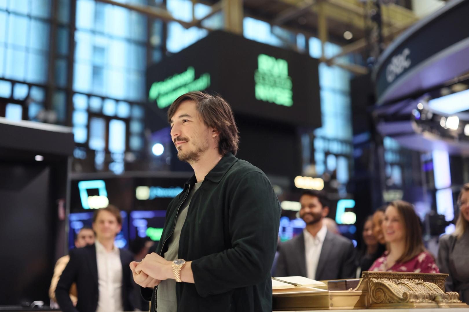 Robinhood Chain's tokenized stocks surge to $500K daily volume