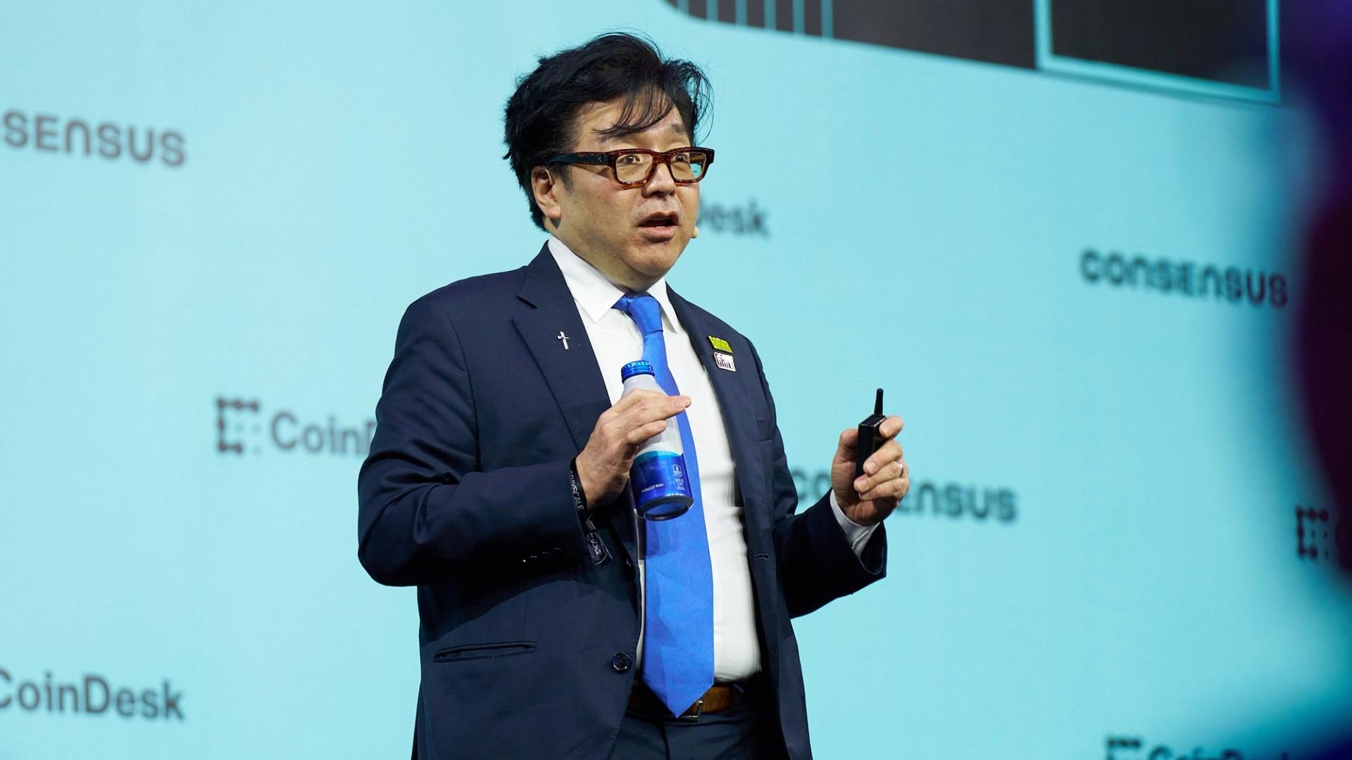 Bitmine adds $69M ETH to treasury; analyst flags potential uptrend resumption