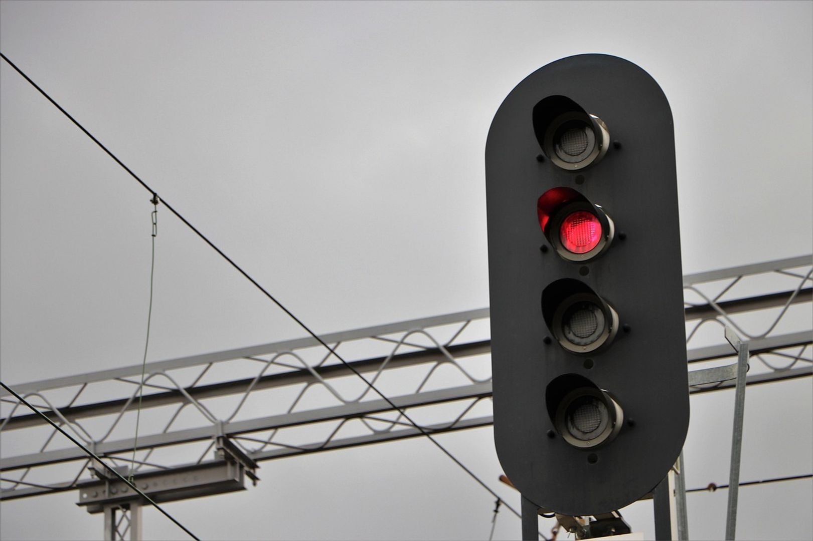 MANTRA blockchain halts after exploit; token drops to record low
