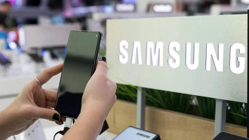 Samsung brings USDC to Galaxy devices for international money transfers