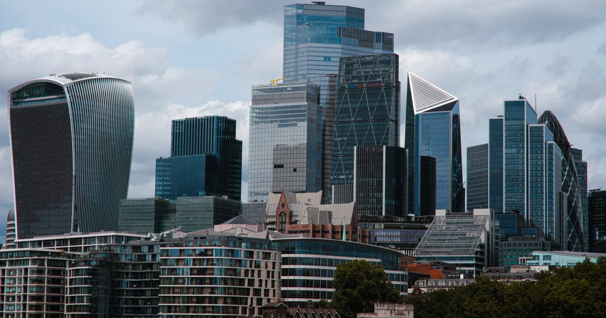 Stunning view of the modern London city skyline highlighting iconic skyscrapers and urban architecture.