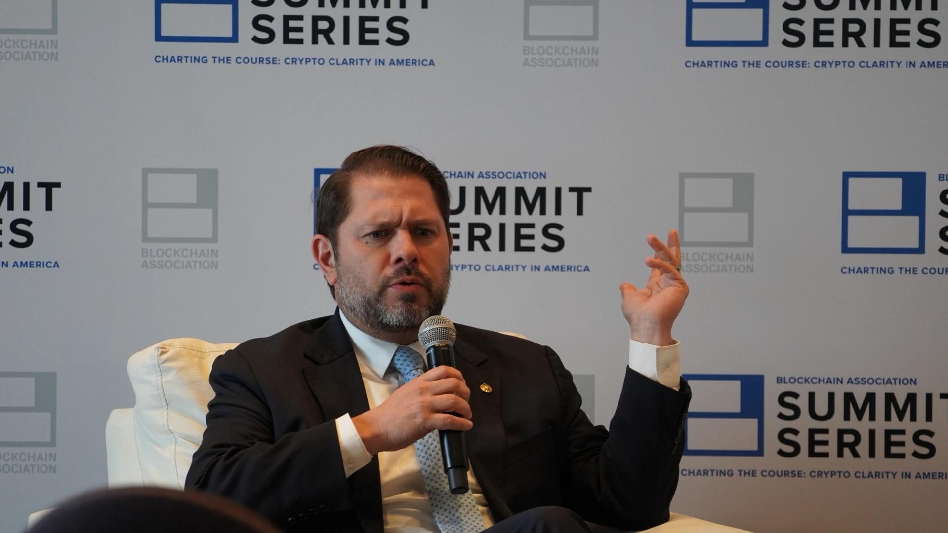 Democrats counter Republicans on Clarity Act crypto framework
