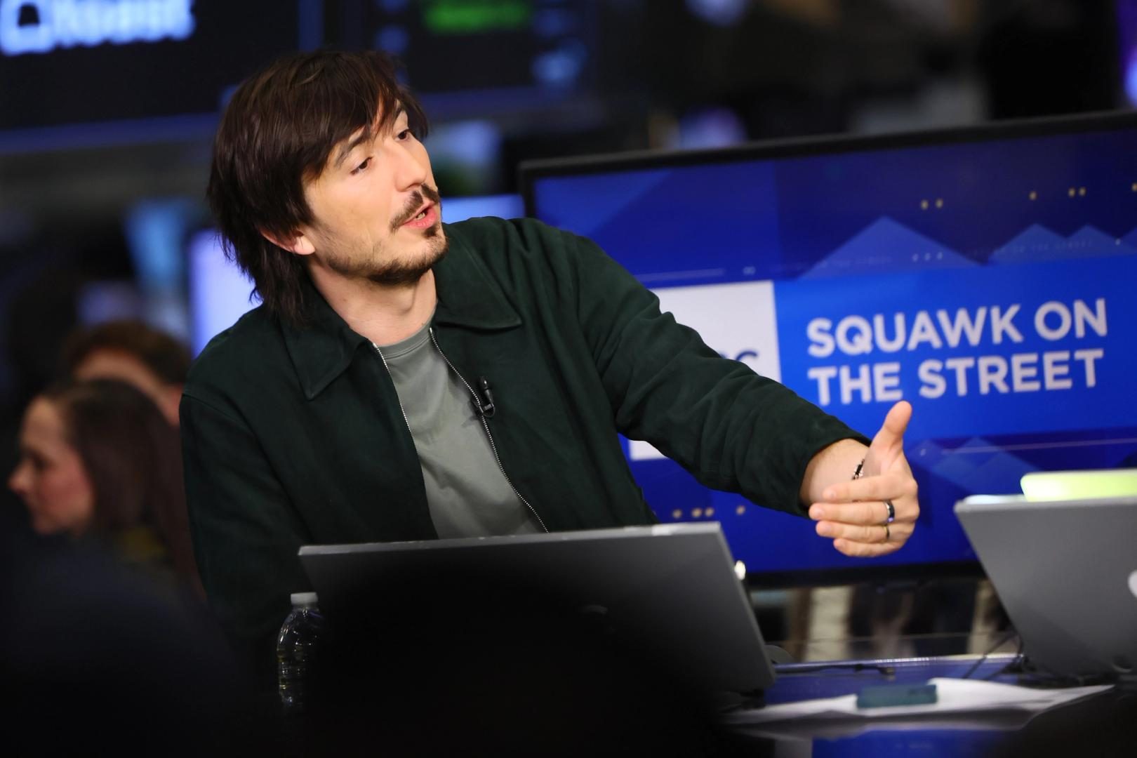Robinhood Chain fees plummet 97% amid sustained transaction volume