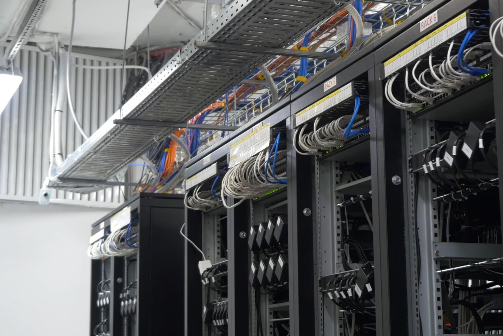 Riot Platforms surges on $9.1B Anthropic AI infrastructure deal