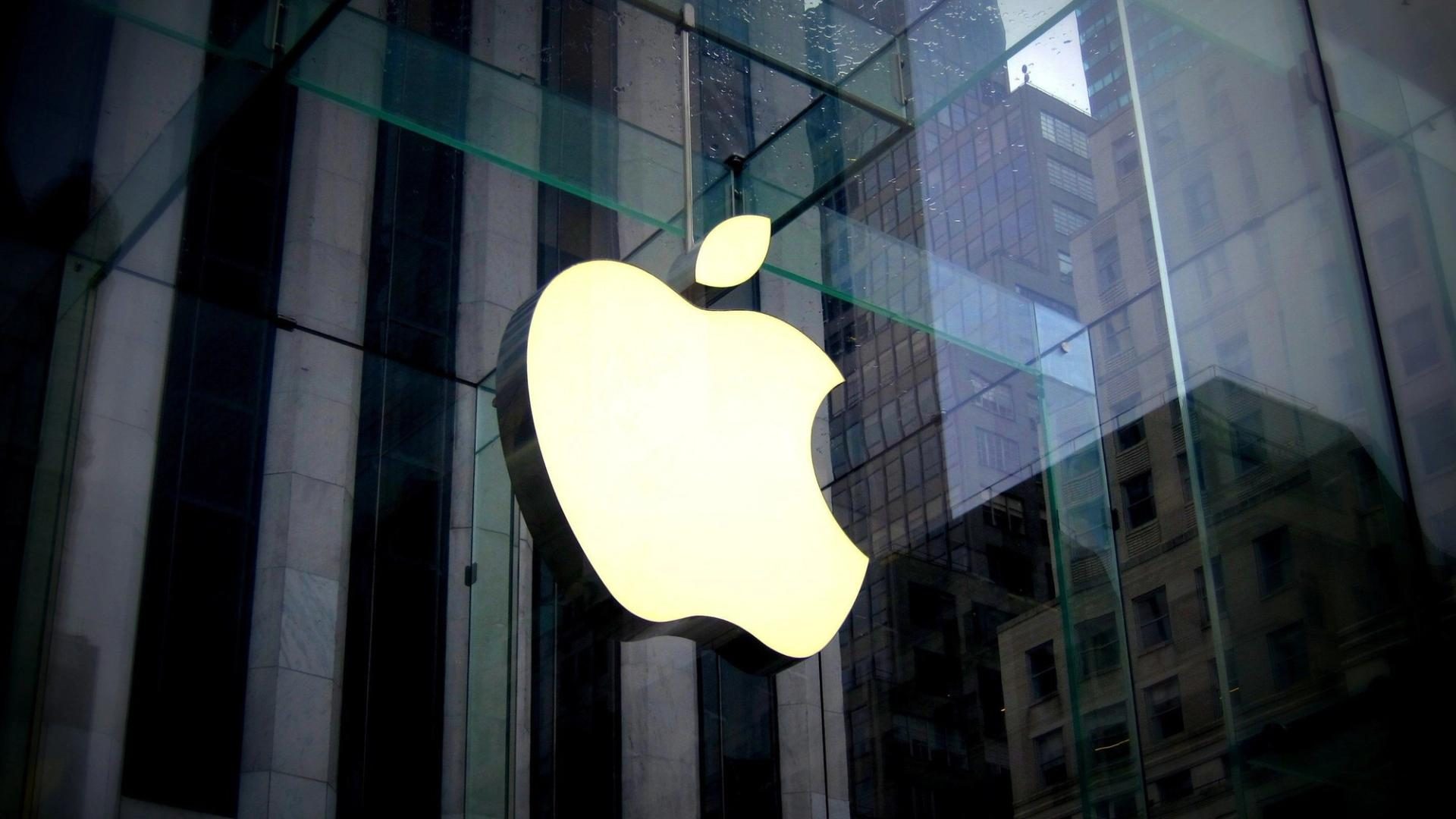 Lawsuit: Apple kept fake bitcoin wallet on App Store after reported theft
