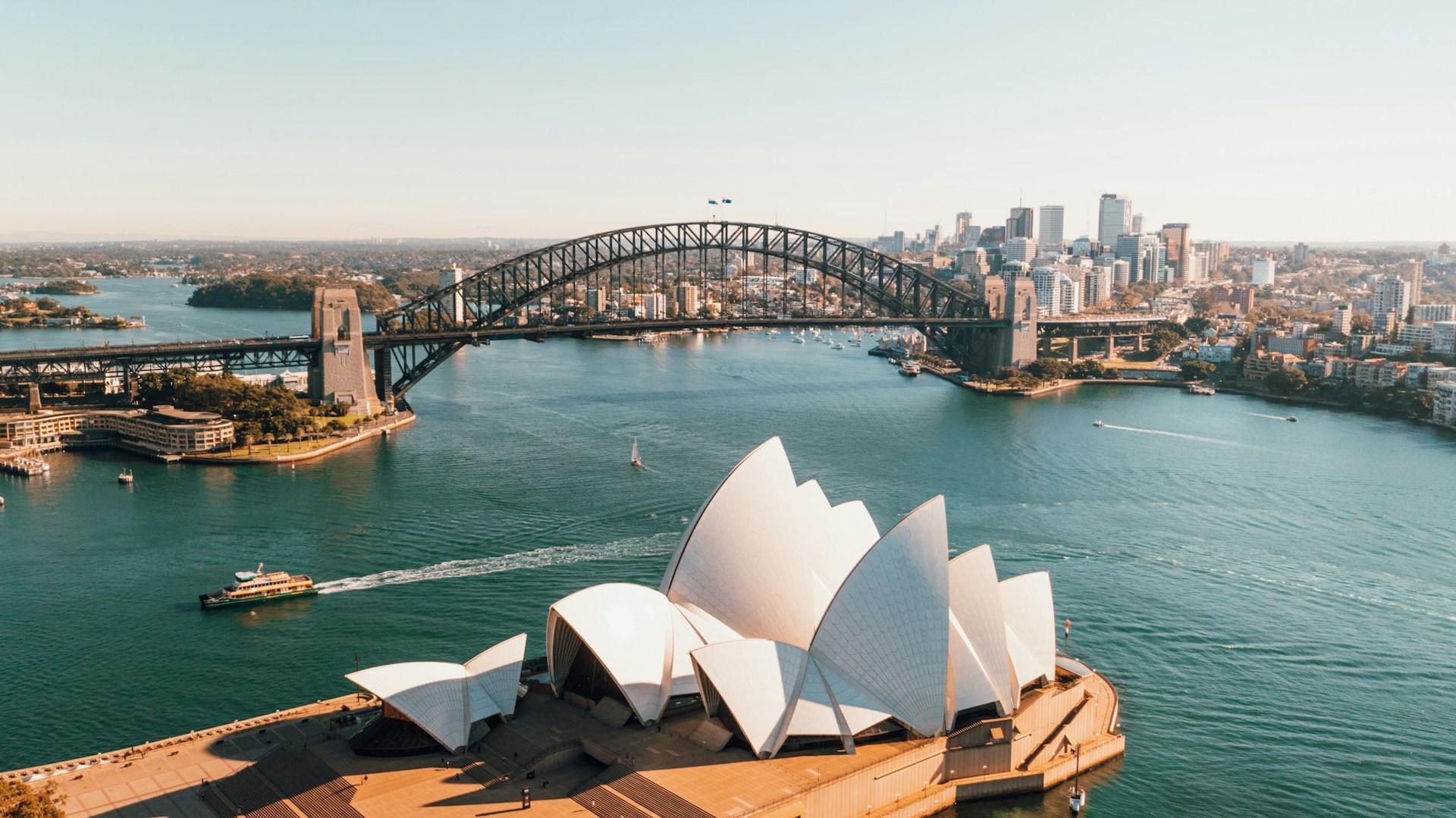 Australia tightens crypto business rules with Oct. 1 compliance deadline