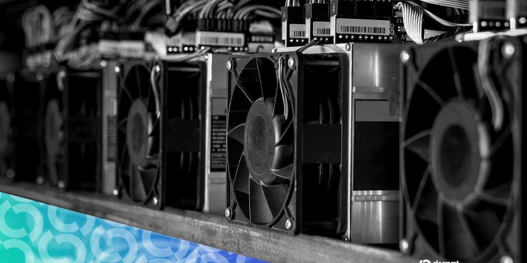 Mexico seizes 300 mining rigs connected to hydroelectric dam