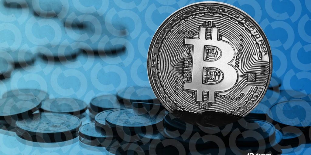 Long-term Bitcoin holders selling at losses as price tests $63K